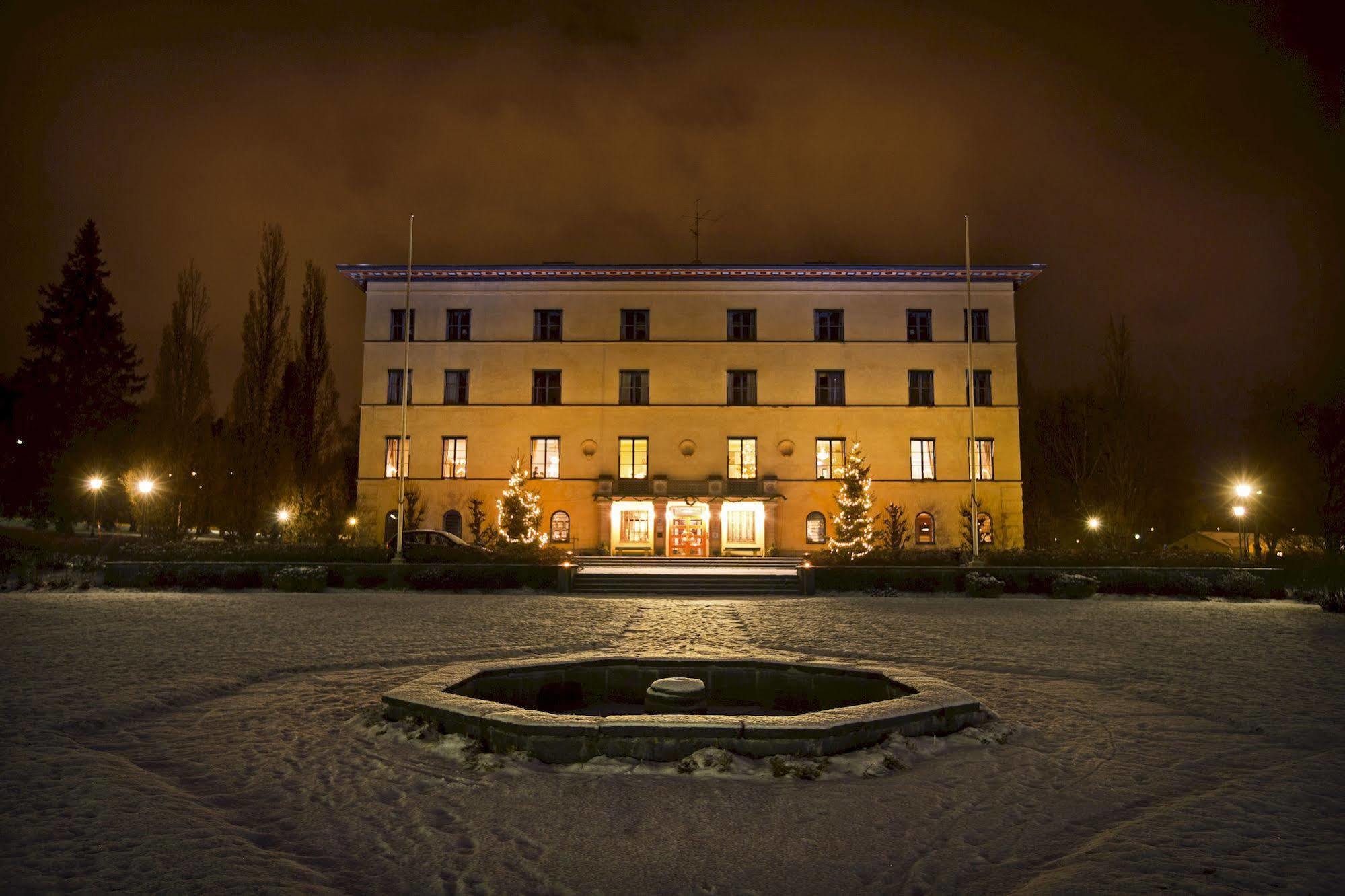 Bofors Hotel คาร์ลสโคกา ภายนอก รูปภาพ